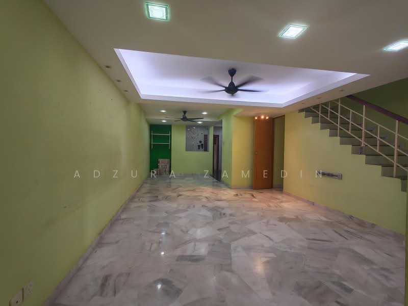 2-storey Terraced House for Sale in Seksyen 2 Wangsa Maju (Wangsa Maju) - Adzura Zamedin - Living Room - PropertyGuru.com.my