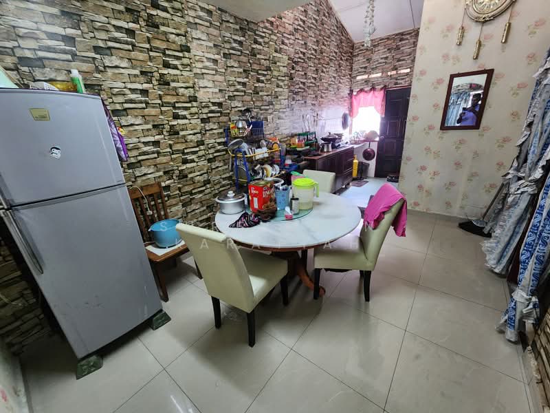 Rumah Teres 1 Tingkat untuk Dijual di Taman Emas (Kapar) - Surendran Karapiah - Kitchen - PropertyGuru.com.my