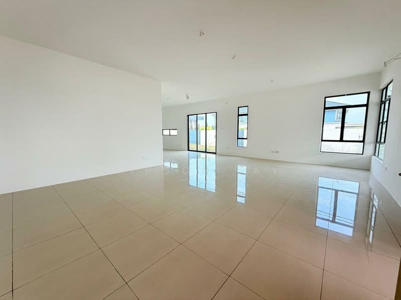 Rumah Berkembar untuk Dijual di Taman Kluang Perdana (Kluang) - Gipson Lay - PropertyGuru.com.my