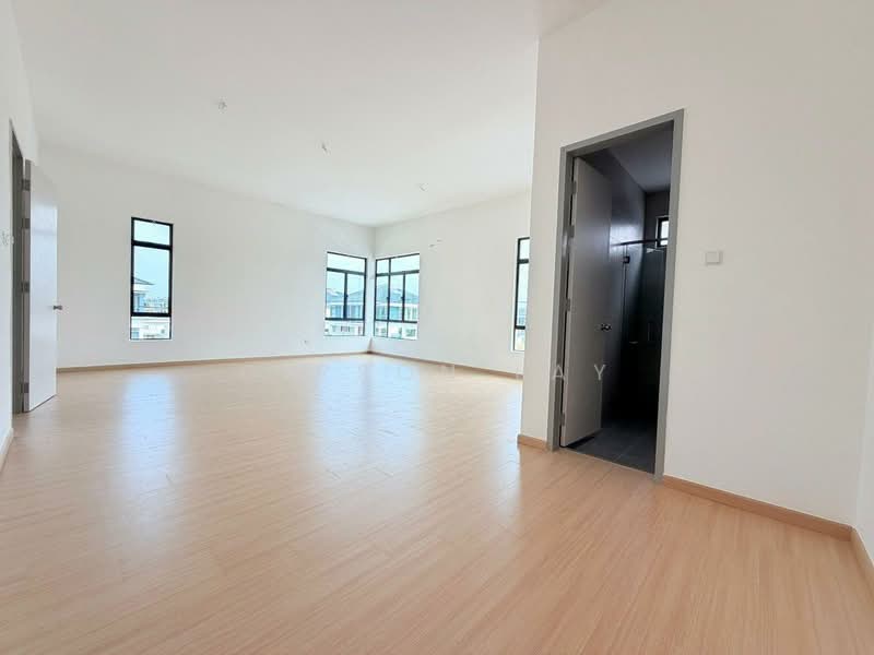 Rumah Berkembar untuk Dijual di Taman Kluang Perdana (Kluang) - Gipson Lay - PropertyGuru.com.my