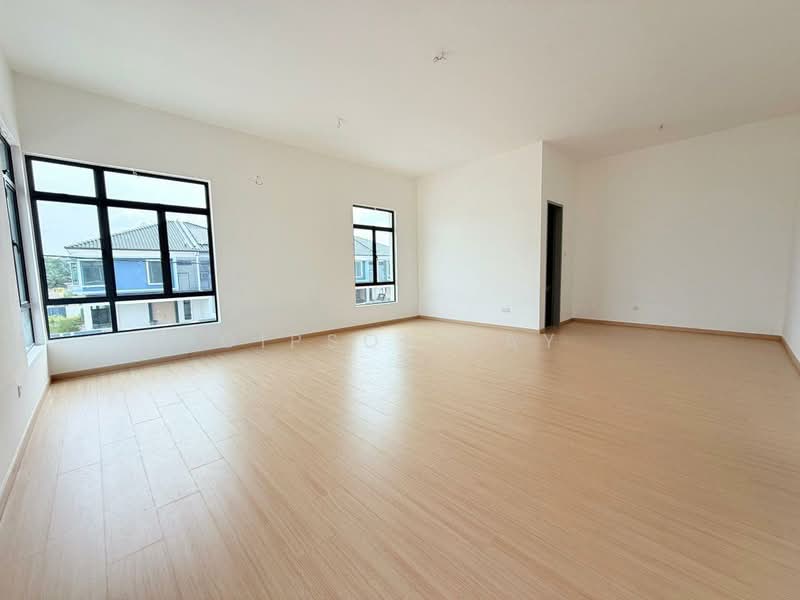 Rumah Berkembar untuk Dijual di Taman Kluang Perdana (Kluang) - Gipson Lay - PropertyGuru.com.my