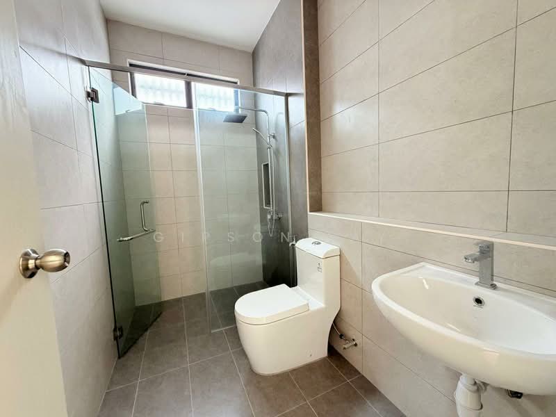 Rumah Berkembar untuk Dijual di Taman Kluang Perdana (Kluang) - Gipson Lay - PropertyGuru.com.my