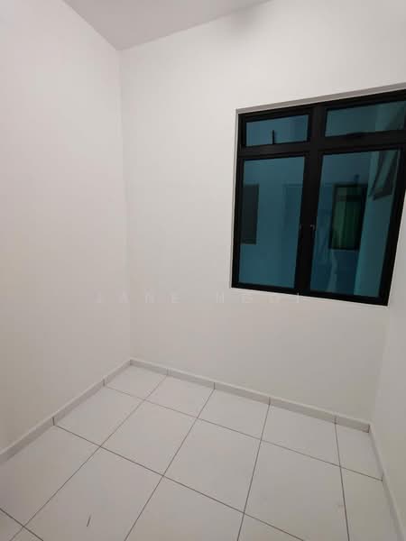 Service Residence for Rent at Sky Oasis Residence (Pangsapuri Oasis 1) - Jane Ngoi - Interior - PropertyGuru.com.my
