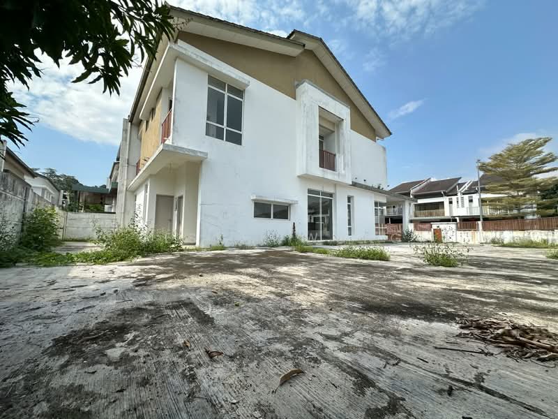 Semi-Detached House for Sale in Bandar Tasik Puteri (Rawang) - Jessie Wong - Exterior - PropertyGuru.com.my