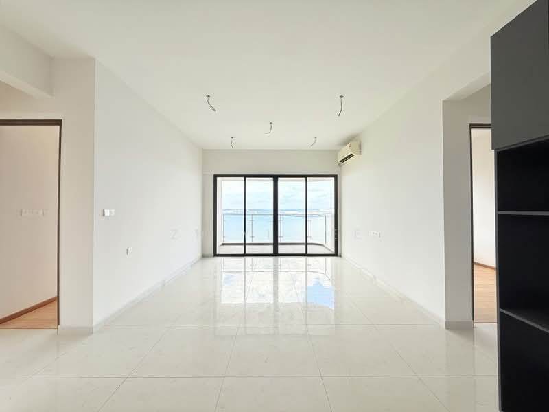 Kondominium untuk Dijual di Bay Point @ Country Garden Danga Bay - Zhiyi Lee - Living Room - PropertyGuru.com.my