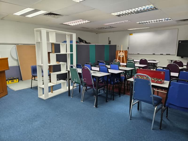 Retail Office for Sale in Kelana Jaya (Petaling Jaya) - Francis Lim - Study - PropertyGuru.com.my