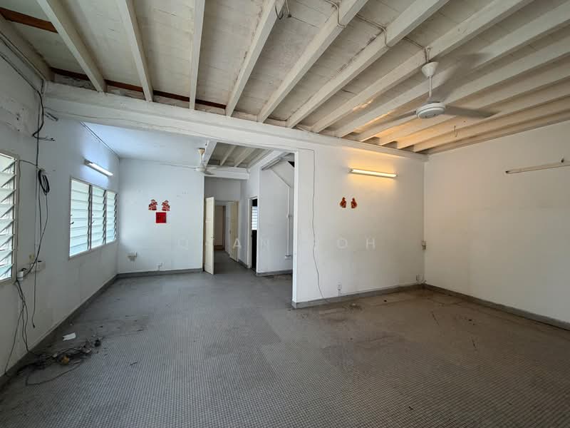 Semi-Detached House for Rent in Island Glades (Jelutong) - Qyan Goh - Interior - PropertyGuru.com.my