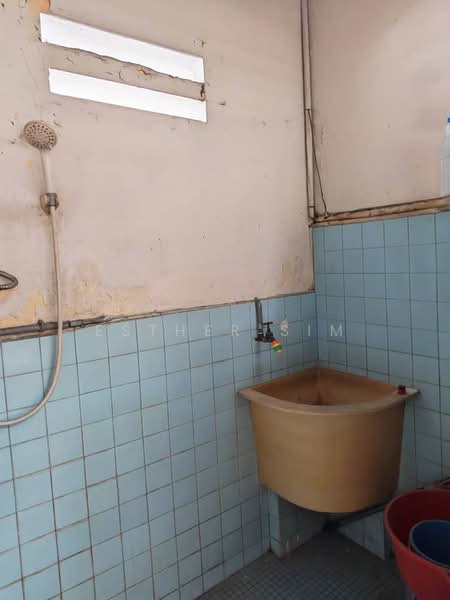 Rumah Teres 2 Tingkat untuk Dijual di Ayer Itam (Penang) - Esther Sim - Bathroom - PropertyGuru.com.my