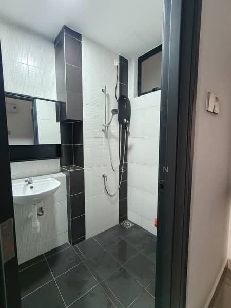 Apartment for Rent at Austin Regency (Pangsapuri Austin Perdana) - Teik Shen - Bathroom - PropertyGuru.com.my