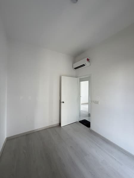 Service Residence for Rent at Equine Residence - Pristine Low - Interior - PropertyGuru.com.my