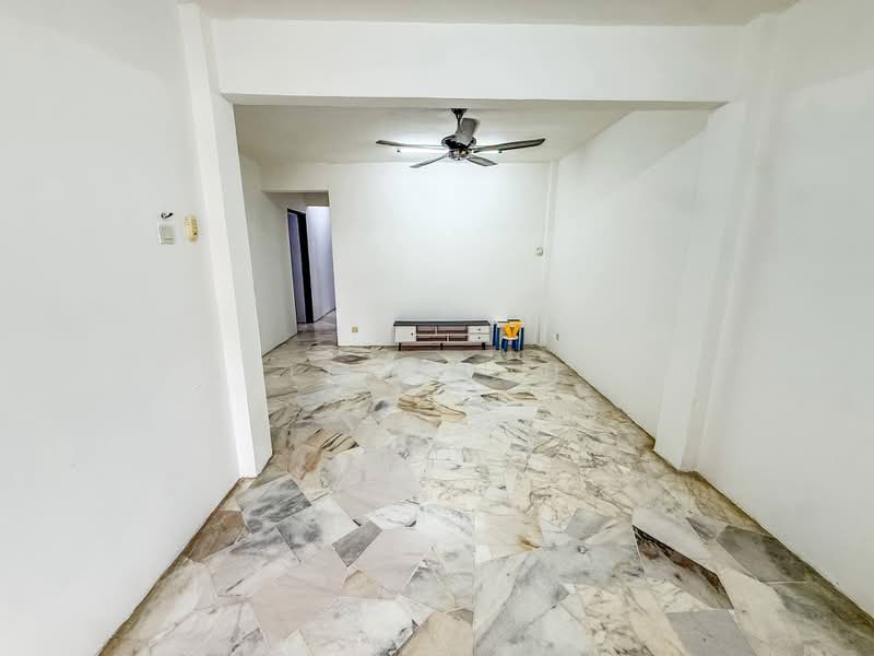 Apartment for Sale at Pandan Lake View - Azli Ibrahim - Living Room - PropertyGuru.com.my