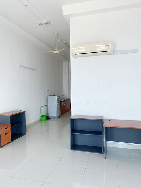 Service Residence for Sale at Maritime Suite - Allen Yeoh - Interior - PropertyGuru.com.my