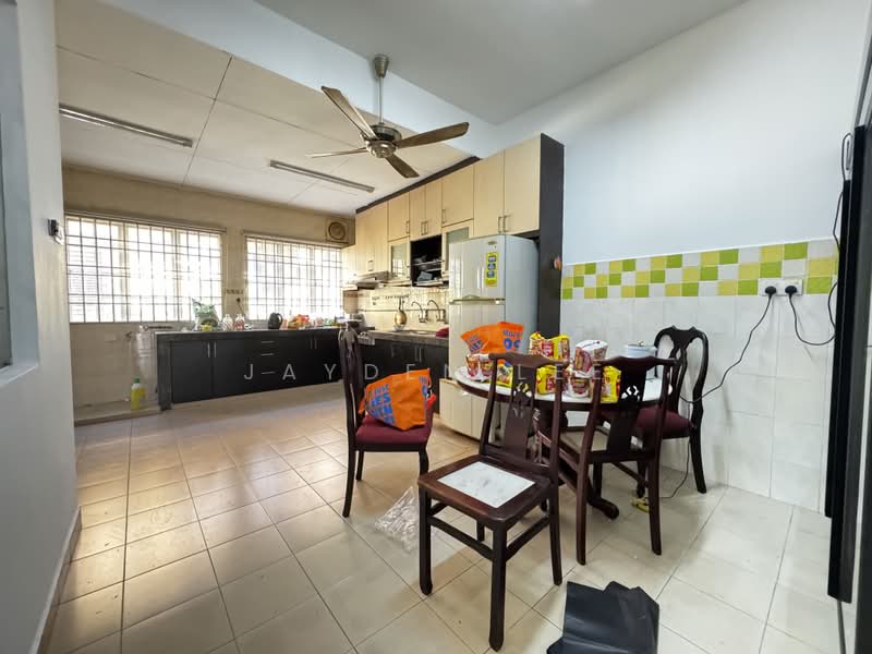 Rumah Teres untuk Dijual di Bandar Puteri Puchong (Puchong) - Jayden Lee - Kitchen - PropertyGuru.com.my