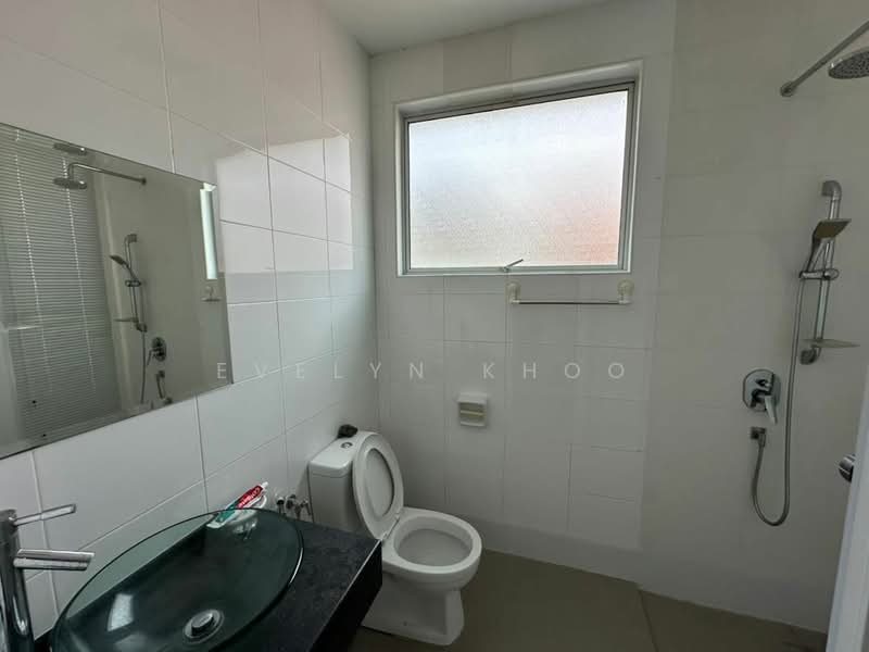 Semi-Detached House for Sale in Anggun (Rawang) - Evelyn Khoo - Bathroom - PropertyGuru.com.my
