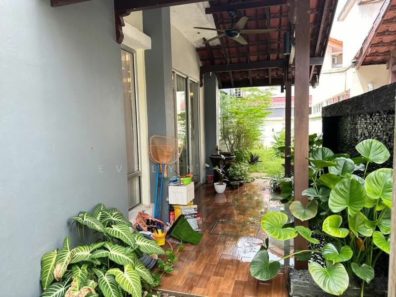 Semi-Detached House for Sale in Anggun (Rawang) - Evelyn Khoo - Back Yard - PropertyGuru.com.my
