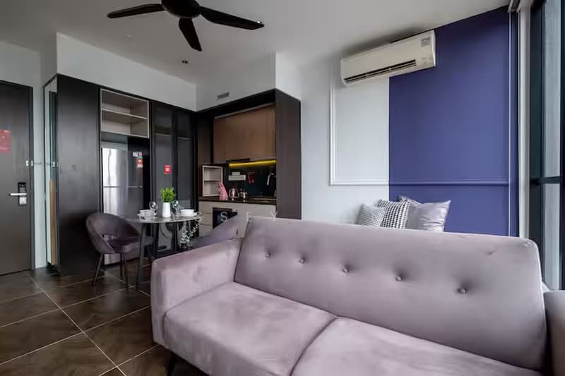 Service Residence for Sale at Scarletz Suites @ KL City Centre - Cassey Yong - Living Room - PropertyGuru.com.my