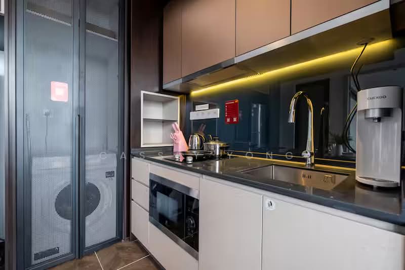 Service Residence for Sale at Scarletz Suites @ KL City Centre - Cassey Yong - Kitchen - PropertyGuru.com.my