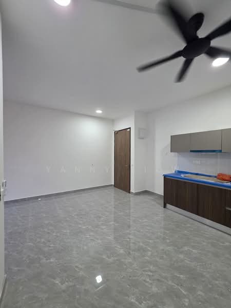 Service Residence for Rent at Altris Residences @ The Quartz WM - Yanny Siow - Kitchen - PropertyGuru.com.my