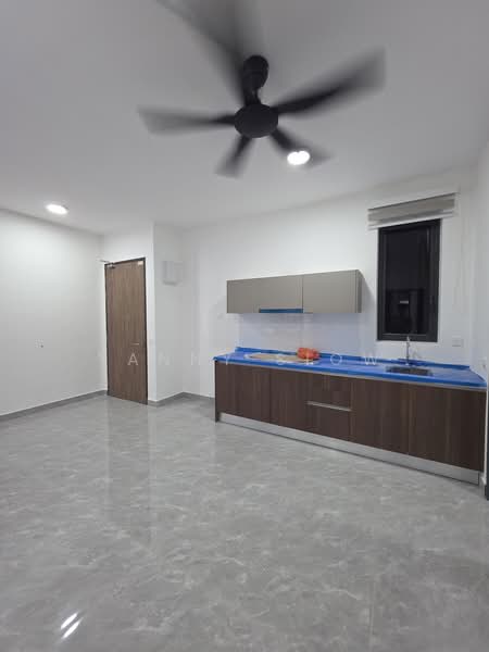 Service Residence for Rent at Altris Residences @ The Quartz WM - Yanny Siow - Kitchen - PropertyGuru.com.my