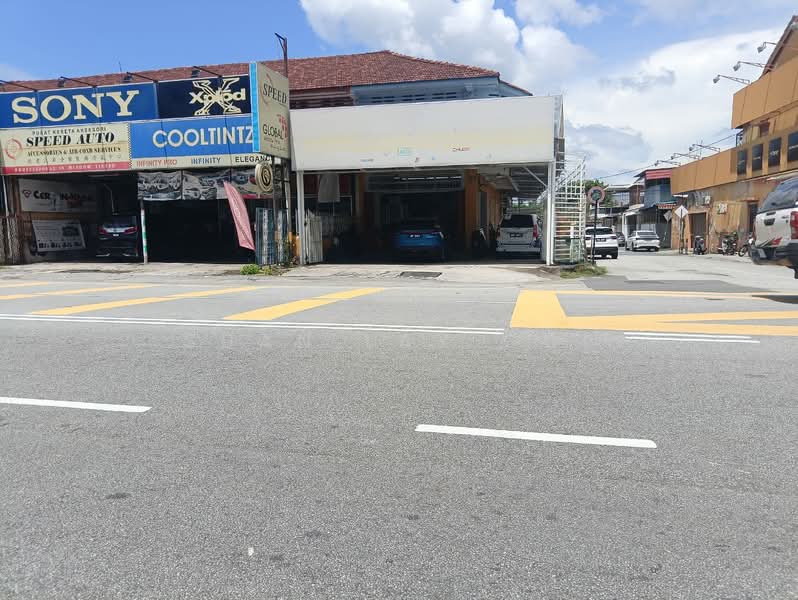2-storey Terraced House for Sale in Taman Green Lane (Jelutong) - Suan Lay Ooi - Exterior - PropertyGuru.com.my