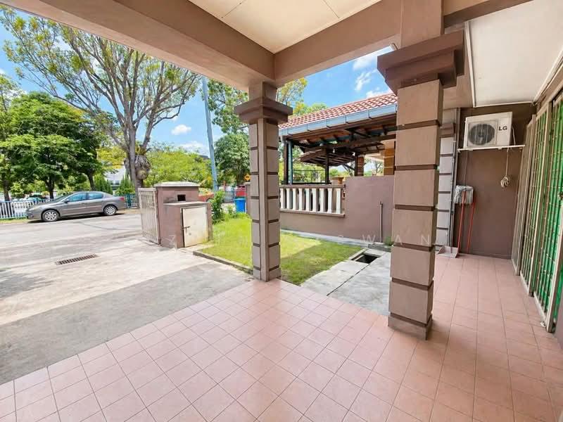 Rumah Teres 2 Tingkat untuk Dijual di Seksyen 13 (Shah Alam) - Hazlin Miswan - Exterior - PropertyGuru.com.my
