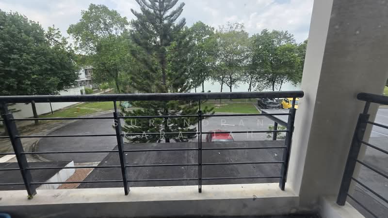 2.5-storey Terraced House for Sale in Pusat Bandar Puchong (Puchong) - Surendran Karapiah - Balcony - PropertyGuru.com.my