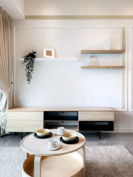 Servis Apartment untuk Disewa di Ooak Serviced Apartments @ Kiara 163 - Deckson Kuar - Living Room - PropertyGuru.com.my