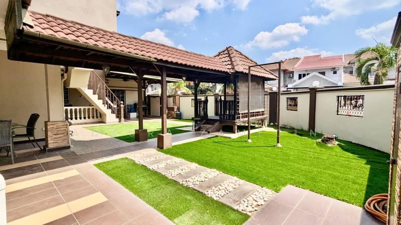2.5-storey Terraced House for Sale in Seksyen 7 (Shah Alam) - Adzura Zamedin - Exterior - PropertyGuru.com.my