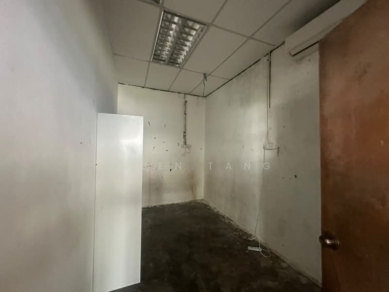 Factory for Rent in Taman Industri Jaya (Skudai) - Aiden Tang - Interior - PropertyGuru.com.my