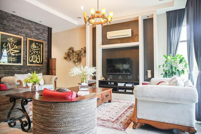 Rumah Banglo untuk Dijual di Kota Kemuning (Shah Alam) - Hawa Ibrahim - Living Room - PropertyGuru.com.my