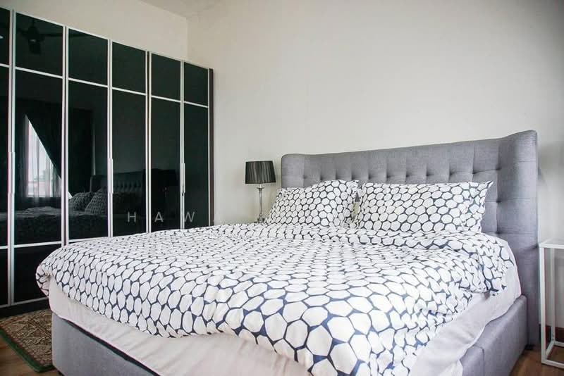 Rumah Banglo untuk Dijual di Kota Kemuning (Shah Alam) - Hawa Ibrahim - Bedroom - PropertyGuru.com.my