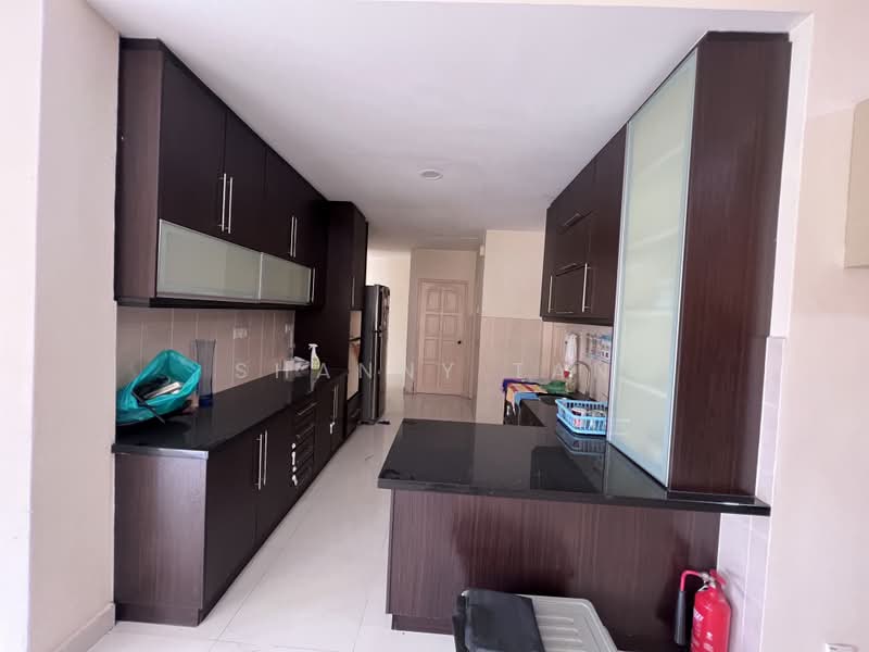 Rumah Berkembar untuk Dijual di Sungai Long (Bandar Sungai Long) - Shanny Tan - Kitchen - PropertyGuru.com.my