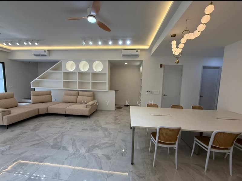 Terraced House for Rent in Taman Bukit Serdang (Seri Kembangan) - Ben Moy Koh - Living Room - PropertyGuru.com.my