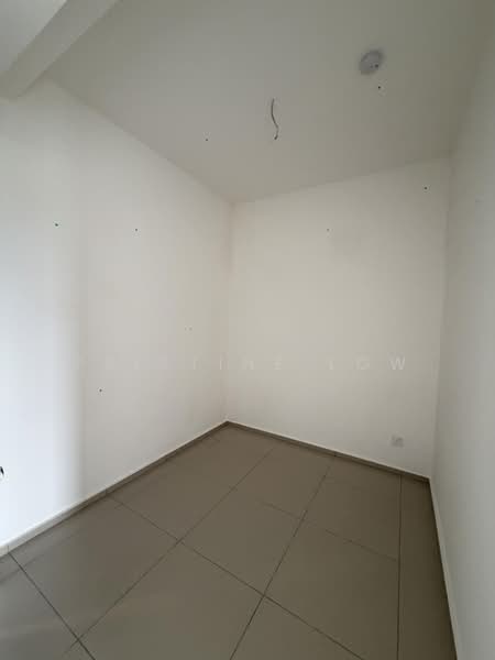 Service Residence for Sale at One Equine - Pristine Low - Interior - PropertyGuru.com.my