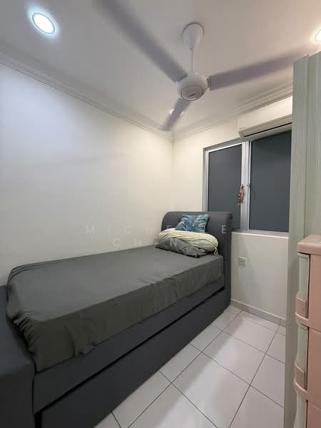 Rumah Flat untuk Disewa di E Garden - Michelle Ch'ng - Bedroom - PropertyGuru.com.my