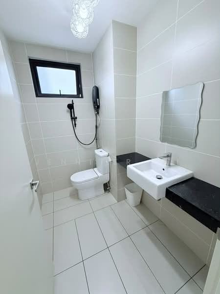 Townhouse for Rent in 16 Sierra (Puchong) - Jennifer Lai - Bathroom - PropertyGuru.com.my