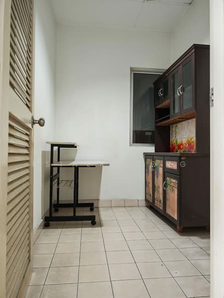 Townhouse for Sale in Kota Kemuning (Shah Alam) - Esther Leong - Kitchen - PropertyGuru.com.my