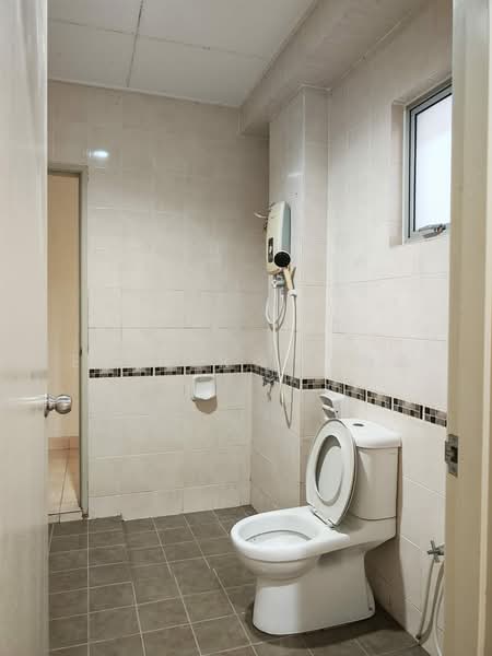 Townhouse for Sale in Kota Kemuning (Shah Alam) - Esther Leong - Bathroom - PropertyGuru.com.my