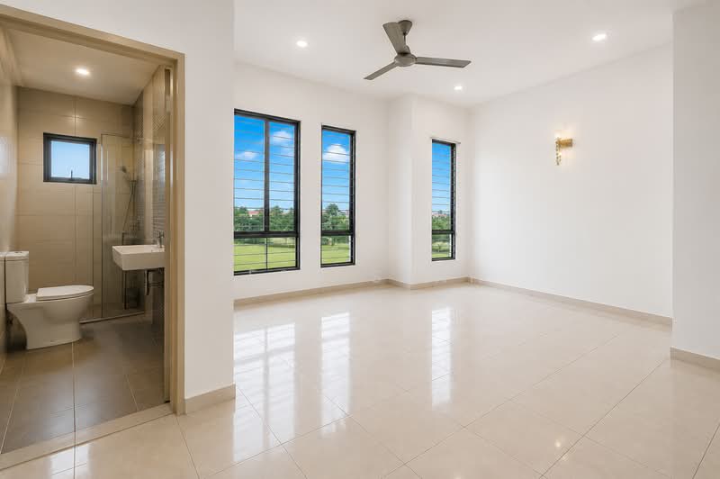 2-storey Terraced House for Sale in Taman Putra Impiana (Puchong) - Jess Seah - Bathroom - PropertyGuru.com.my