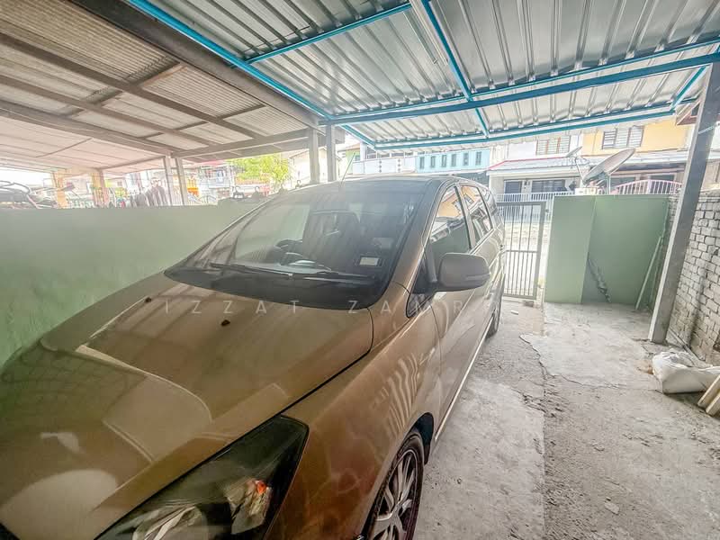 Terraced House for Sale in Taman Cuepacs (Cheras) - Izzat Zamros - PropertyGuru.com.my