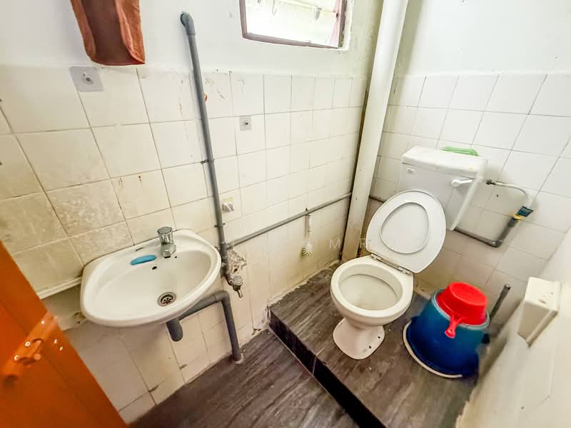 Terraced House for Sale in Taman Cuepacs (Cheras) - Izzat Zamros - PropertyGuru.com.my
