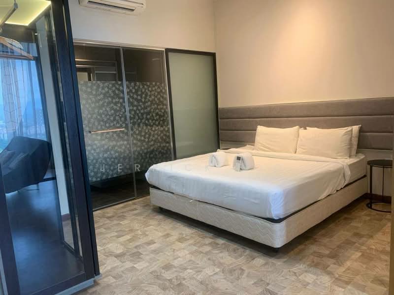 Service Residence for Sale at Expressionz Professional Suites - Jerrick Foo - Bedroom - PropertyGuru.com.my