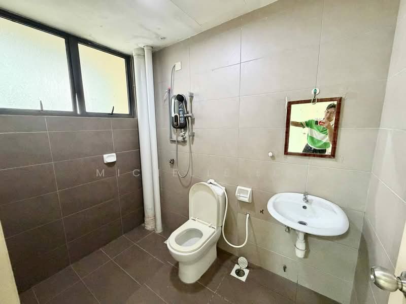 Service Residence for Rent at ARC @ Austin Hills - Michelle Lim - Bathroom - PropertyGuru.com.my