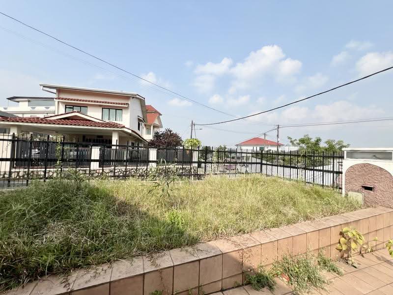 Link Bungalow for Sale in Taman Melodies (Johor Bahru) - Yik Tat - Exterior - PropertyGuru.com.my