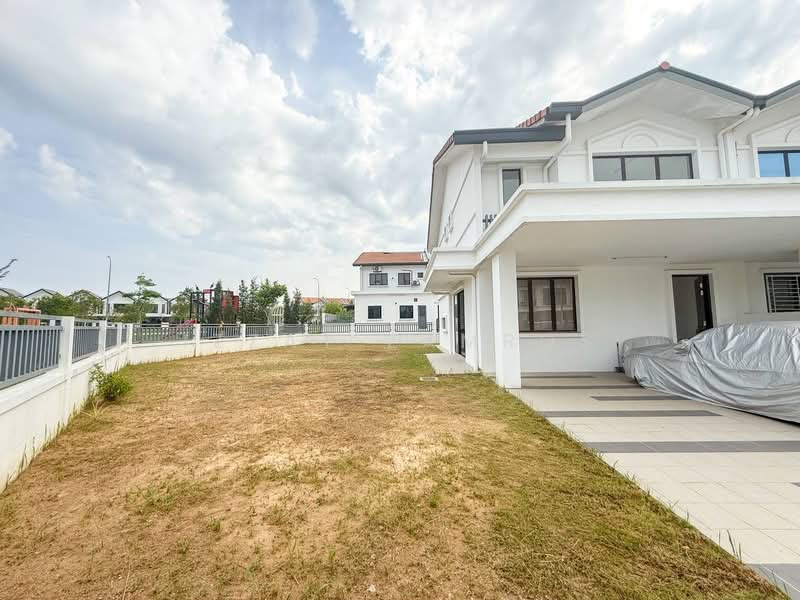 Rumah Teres 2 Tingkat untuk Dijual di Alam Sari (Bangi) - Izzat Zamros - PropertyGuru.com.my