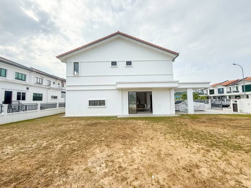 Rumah Teres 2 Tingkat untuk Dijual di Alam Sari (Bangi) - Izzat Zamros - PropertyGuru.com.my