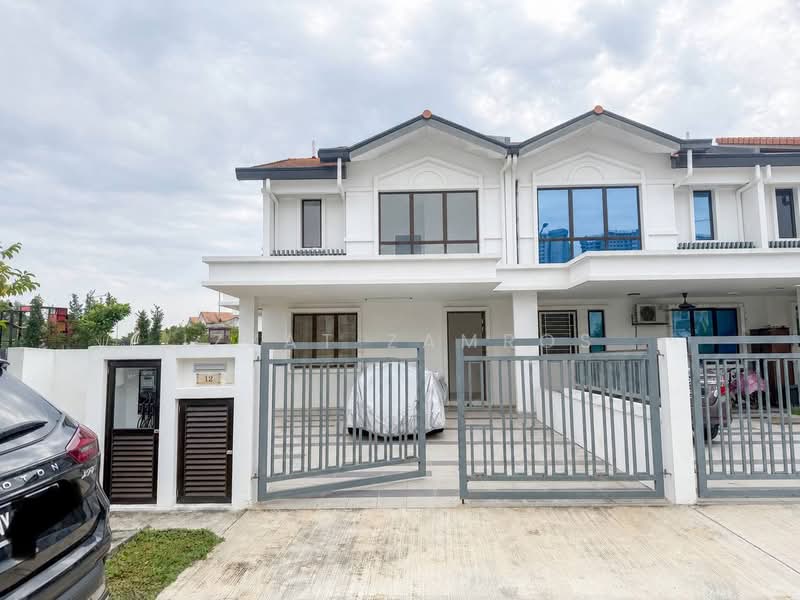 Rumah Teres 2 Tingkat untuk Dijual di Alam Sari (Bangi) - Izzat Zamros - PropertyGuru.com.my