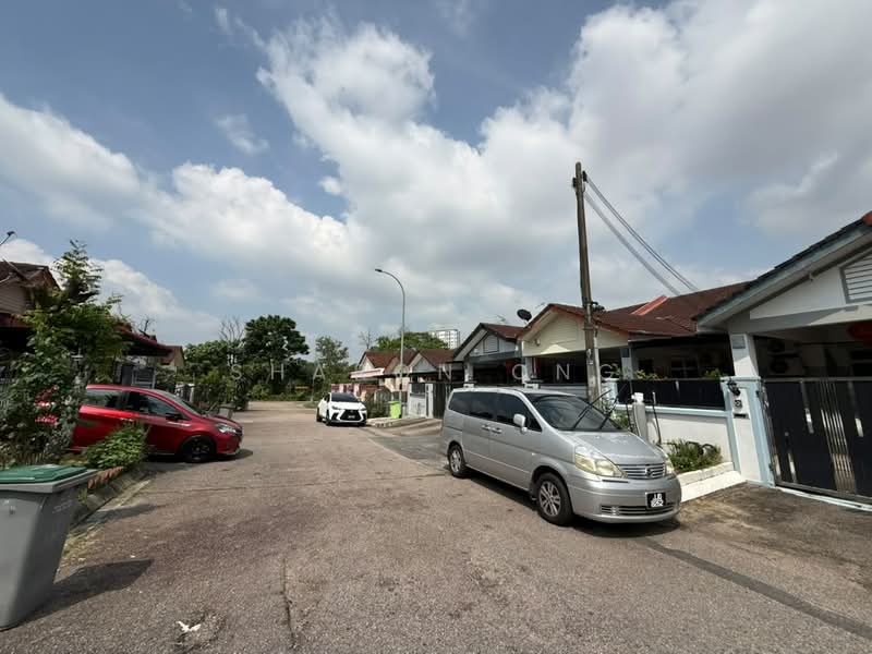 1-storey Terraced House for Sale in Taman JP Perdana (Johor Bahru) - Sharon Ong - Exterior - PropertyGuru.com.my