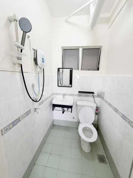 Apartment for Rent at Bayu Puteri 2 - Wilson Ku - PropertyGuru.com.my