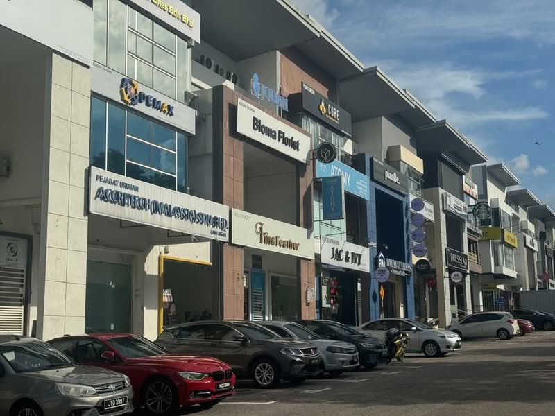 Kedai / Pejabat untuk Dijual di Johor Bahru (Johor) - Kim Loh - Exterior - PropertyGuru.com.my